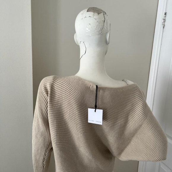 Slide Show Knit Top - Picture 6 of 6